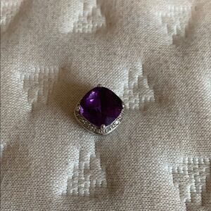 Elegant Purple and Silver Women's Pendant